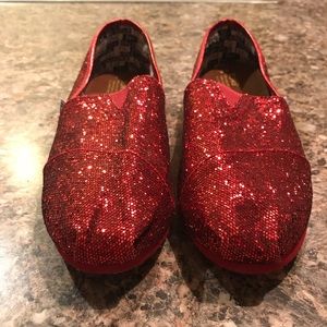 Tom’s sparkly flats-youth.